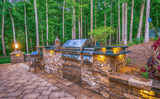 outdoor-kitchen design deep creek lake area